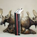 Title -Autumn Moose Bookends
Medium - Bronze
Size - 10"T X 16"W X 7"D
Edition - 48
